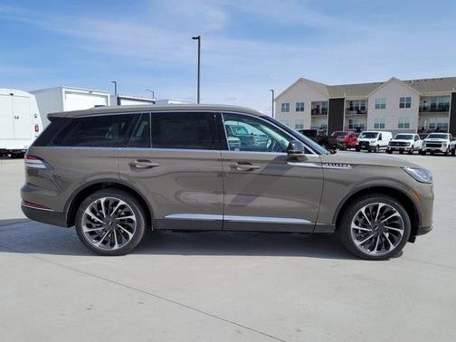2025 Lincoln Aviator Reserve AWD