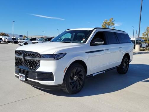 2025 Lincoln Navigator L Reserve