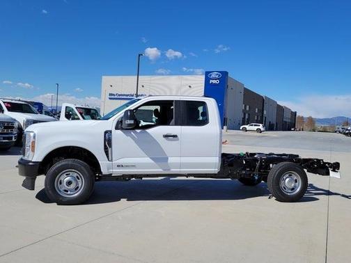 2025 Ford F-250 XL