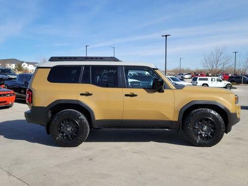 2025 Toyota Land Cruiser 