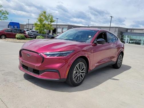 2025 Ford Mustang Mach-E Premium