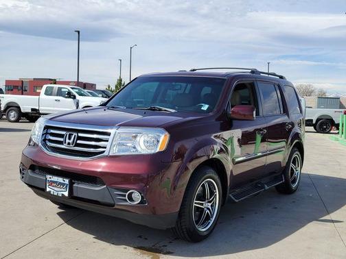 Red 2015 Honda Pilot Touring