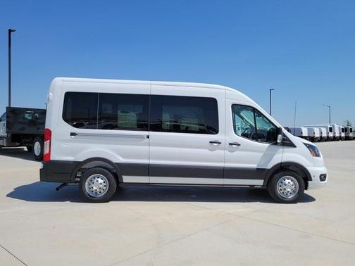 2025 Ford Transit-350 XLT