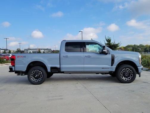 2026 Ford F-250 Platinum