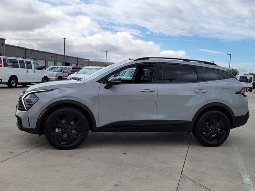 Wolf Gray 2025 Kia Sportage X-Line