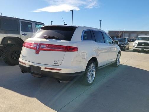 2014 Lincoln MKT EcoBoost