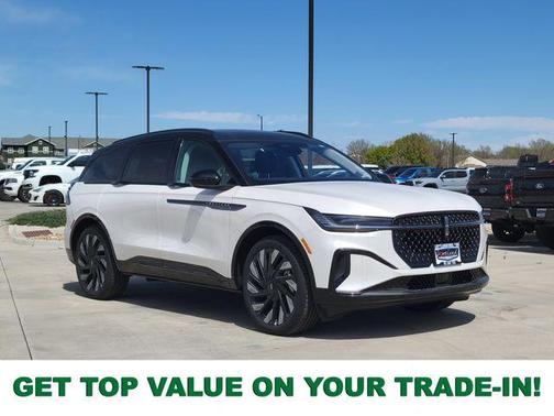 White Platinum Clearcoat Metallic 2026 Lincoln Nautilus Reserve