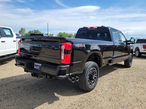 2025 Ford F-250 Platinum