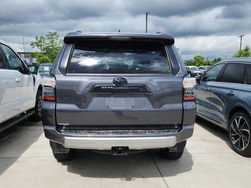 Magnetic Gray Metallic 2022 Toyota 4Runner TRD Off Road Premium