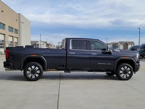 2024 GMC Sierra 3500 Denali