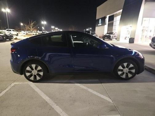 2024 Tesla Model Y Long Range