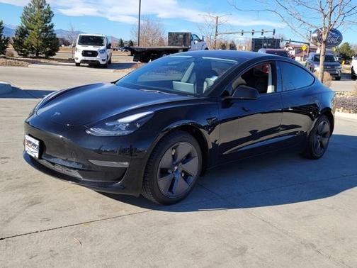 2022 Tesla Model 3 Long Range