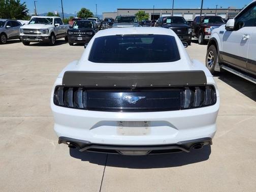 2020 Ford Mustang EcoBoost
