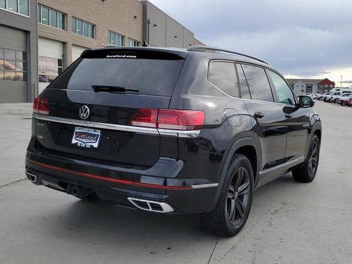 2021 Volkswagen Atlas 3.6 V6 SE w/ Technology R-Line