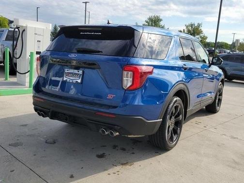 2022 Ford Explorer ST