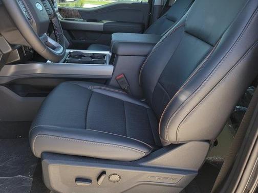 2025 Ford F-350 Lariat Super Duty