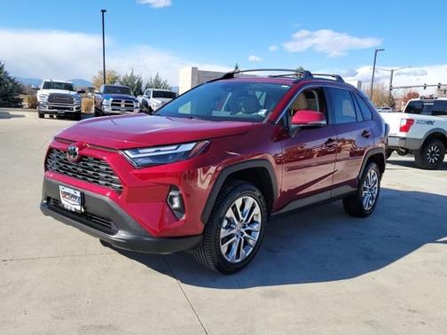2022 Toyota RAV4 XLE Premium