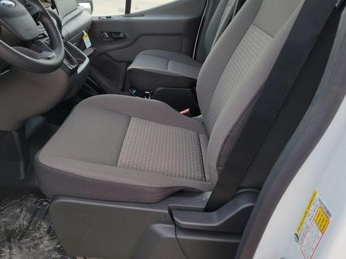 2026 Ford Transit-350 148 WB Medium Roof Cargo