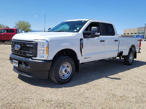 Oxford White 2026 Ford F-250 XL