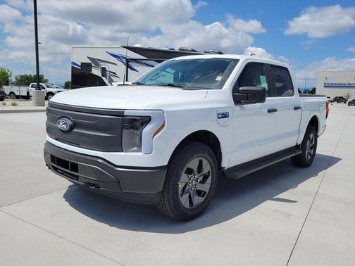 2025 Ford F-150 Lightning Pro