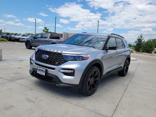 2022 Ford Explorer ST