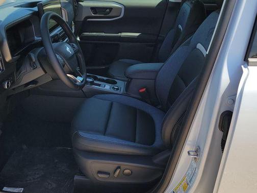 Space White Metallic 2026 Ford Bronco Sport Outer Banks