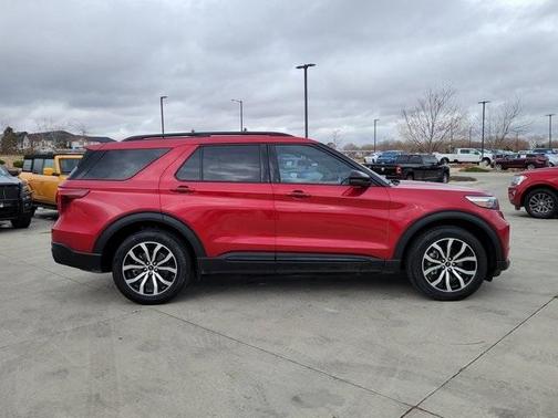 2020 Ford Explorer ST