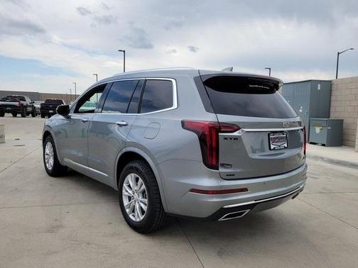2023 Cadillac XT6 Luxury AWD