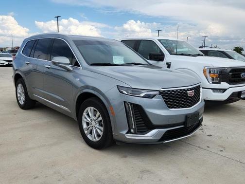2023 Cadillac XT6 Luxury AWD