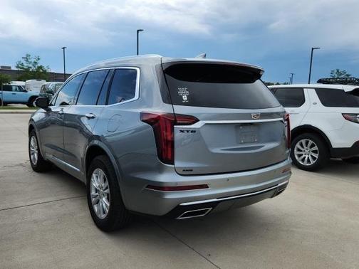 2023 Cadillac XT6 Luxury AWD
