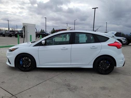 2017 Ford Focus RS Base