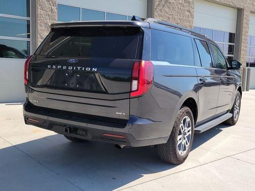 Gray Metallic 2025 Ford Expedition Max Active