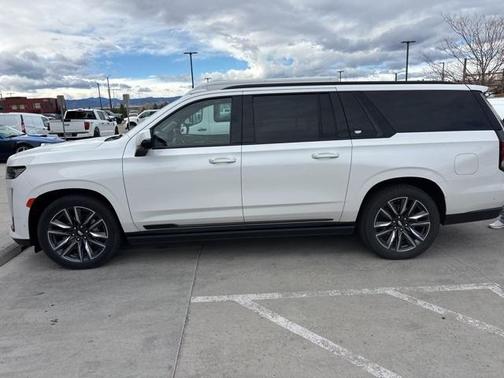 2021 Cadillac Escalade ESV Sport