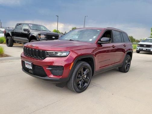 2023 Jeep Grand Cherokee Altitude