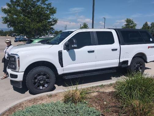 Oxford White 2024 Ford F-250 XL