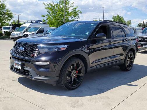 Black Metallic 2021 Ford Explorer ST