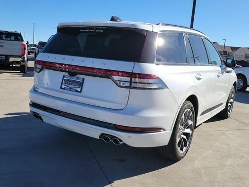 2026 Lincoln Aviator Premiere