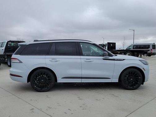 2025 Lincoln Aviator Reserve AWD