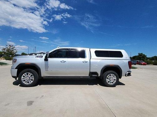Quicksilver Metallic 2022 GMC Sierra 2500 Denali