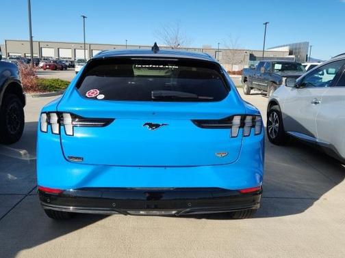 2023 Ford Mustang Mach-E California Route 1