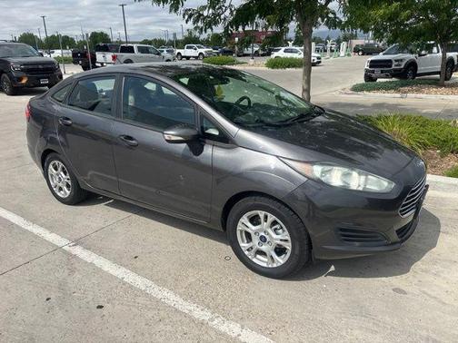 Magnetic Gray 2015 Ford Fiesta SE