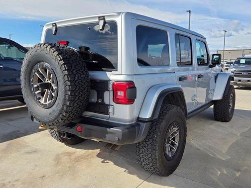 2024 Jeep Wrangler Rubicon 392