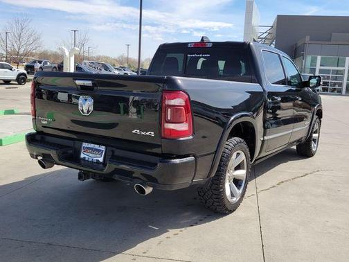 Diamond Black 2022 RAM 1500 Limited