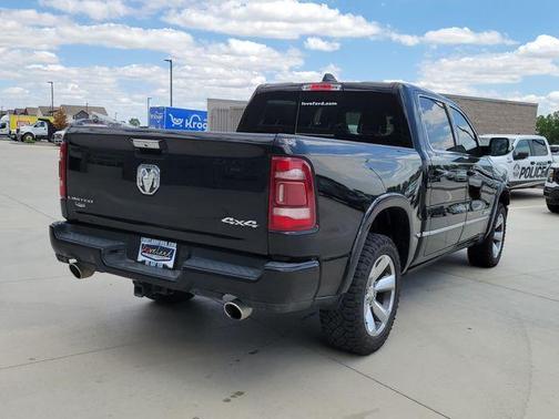 Diamond Black 2022 RAM 1500 Limited