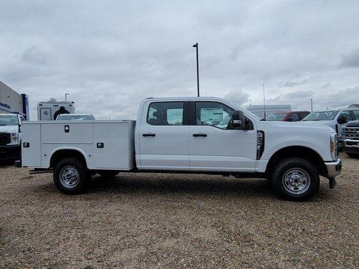 Oxford White 2026 Ford F-250 XL