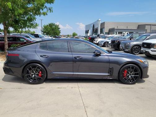 Metal 2023 Kia Stinger GT2