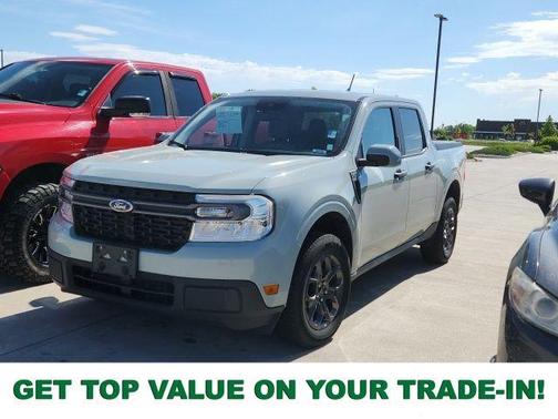 Cactus Green / Gray 2022 Ford Maverick XLT