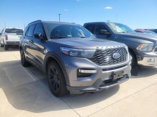 2021 Ford Explorer ST