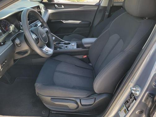 Everlasting Silver 2022 Kia K5 LXS