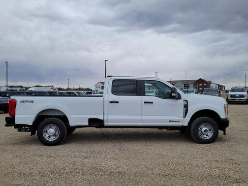 Oxford White 2026 Ford F-250 XL